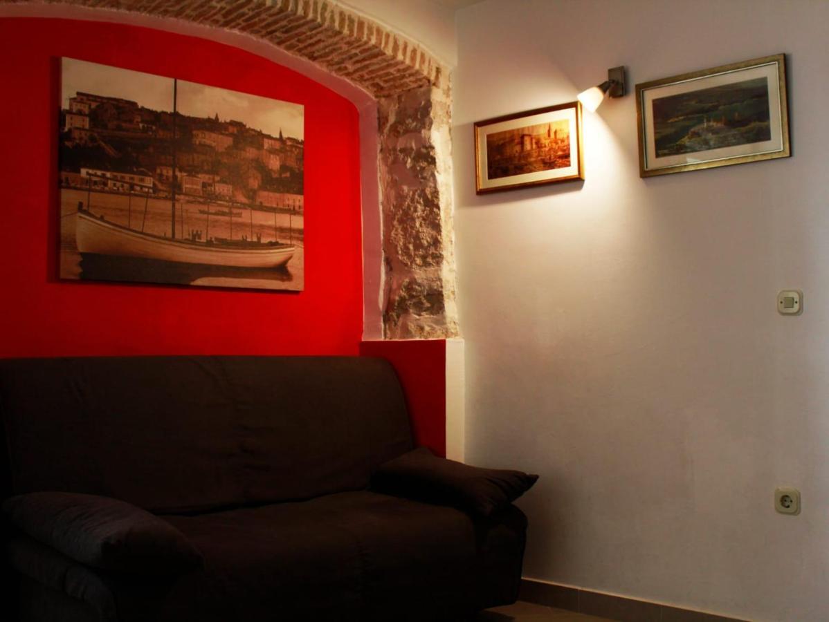 Apartment Roby Врсар Экстерьер фото